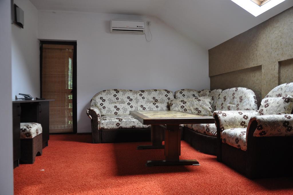 Pensiunea Valahia Brezoi Ruang foto